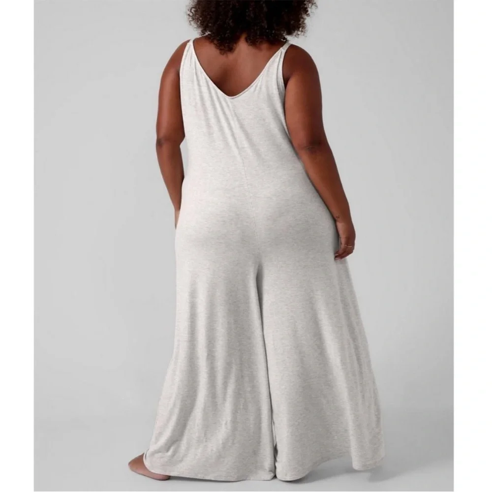 Athleta Nighttime Bliss Sleep V Neck Romper